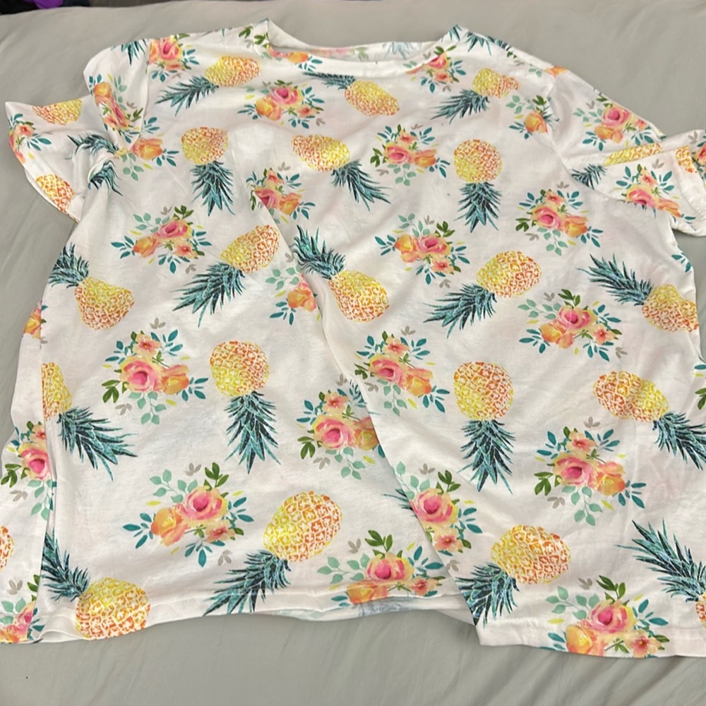 Tropical tee